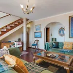 Bom Sucesso View House By Madeira * Funchal (Madeira)
